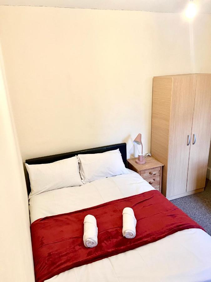 Aldgate Holiday Rooms Londra Esterno foto
