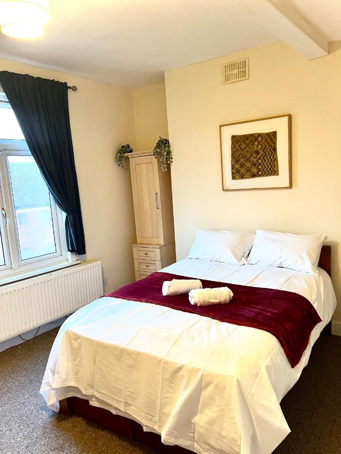Aldgate Holiday Rooms Londra Esterno foto