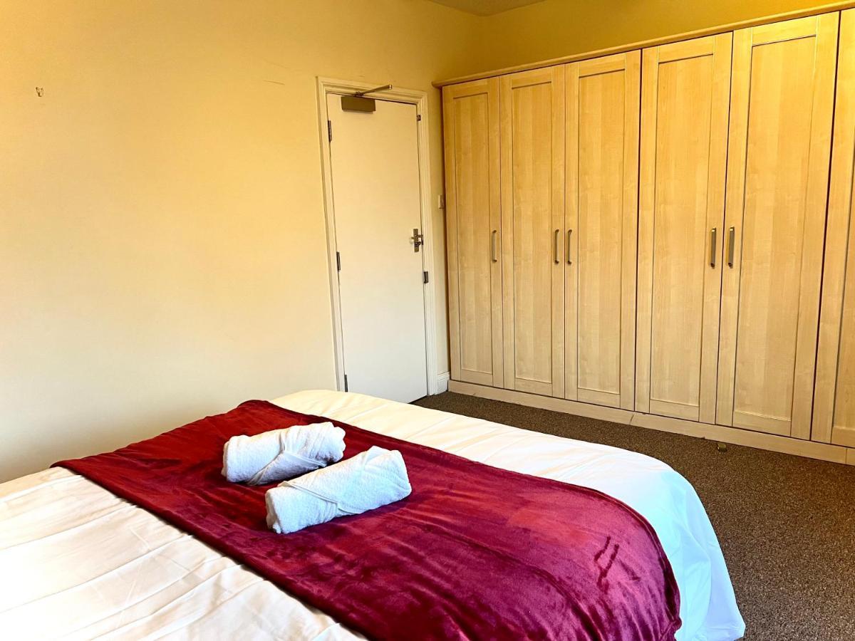 Aldgate Holiday Rooms Londra Esterno foto
