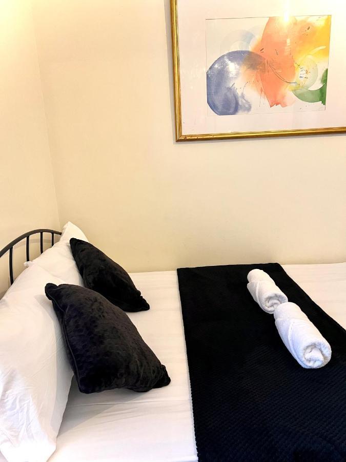 Aldgate Holiday Rooms Londra Esterno foto